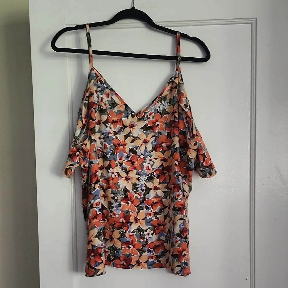 SHEIN Curve floral spaghetti strap tops with cold shoulder tops- 3 Available - Picture 9 of 13